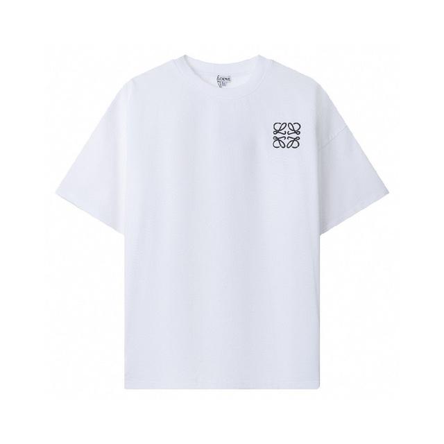 胸口小刺绣logo圆领短袖，高克重原版洗水面料，洗水