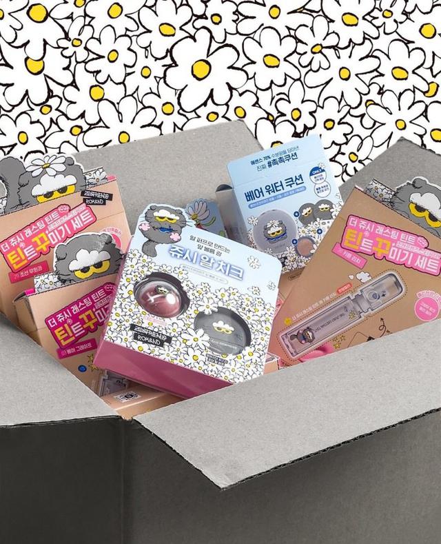 韓國 Romand X Zoa聯名腮紅球（贈腮紅撲）#11/07