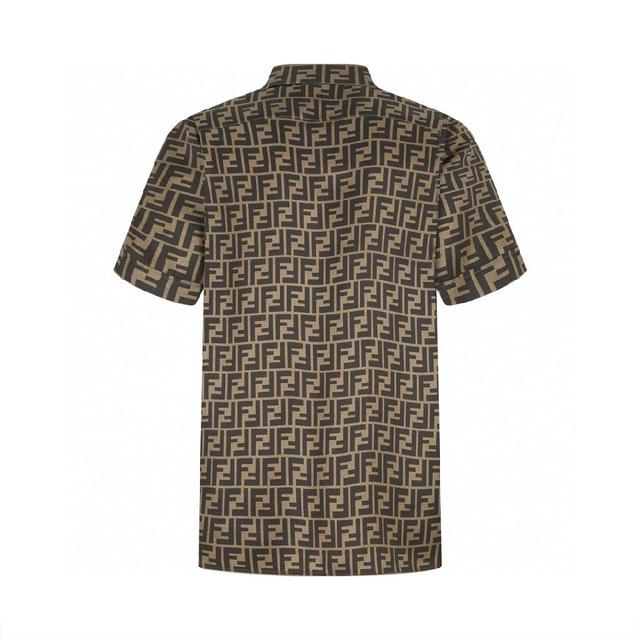 雾霾蓝T恤太温柔了！100%棉的软糯质感，字母提花藏满精致，