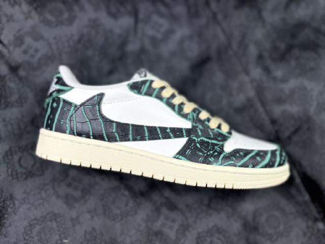Rare Customized Air Jordan 1 联名