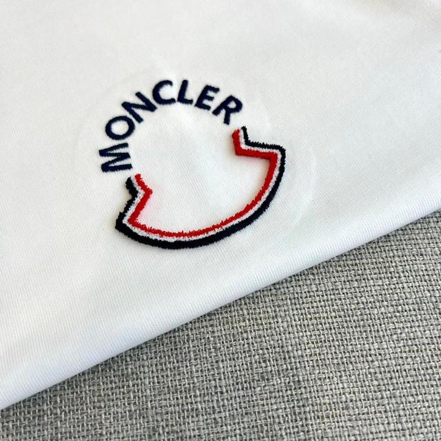 2025春装新品爆款短袖T恤，这款T恤采用客供定制平纹针织棉