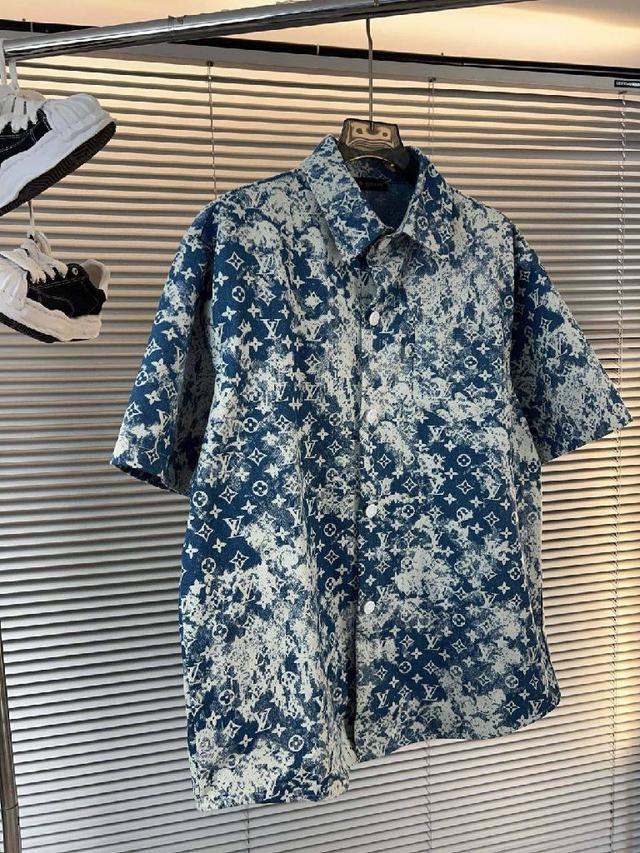 版型；宽松 面料：牛仔