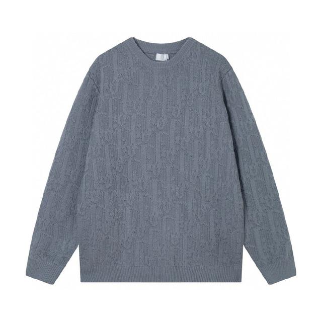 经典丹宁蓝碰撞LV老花满印，复古与奢潮狠狠拿捏！精选水洗牛仔面料