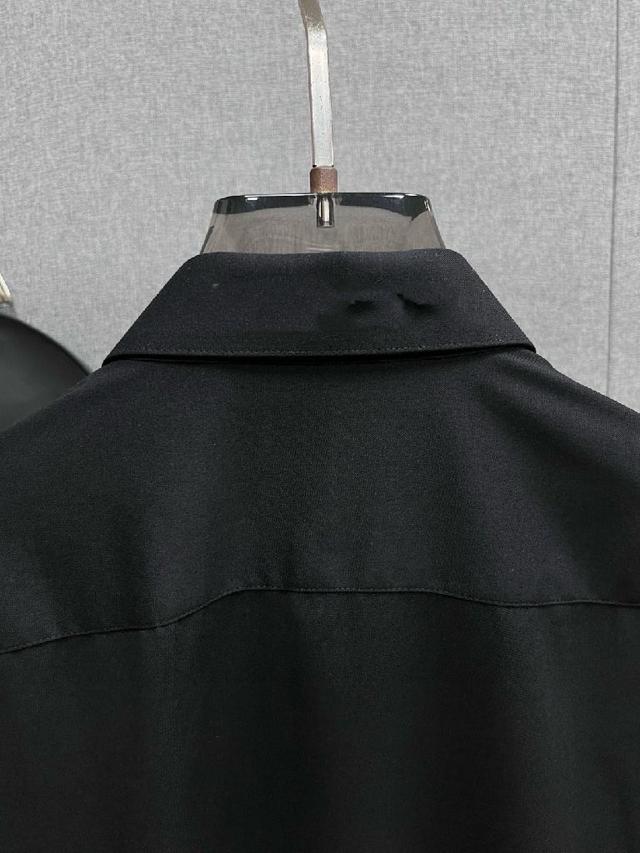 人工学立体裁剪，上身自然修身，纯棉竹纤维面料，工艺精致、大气