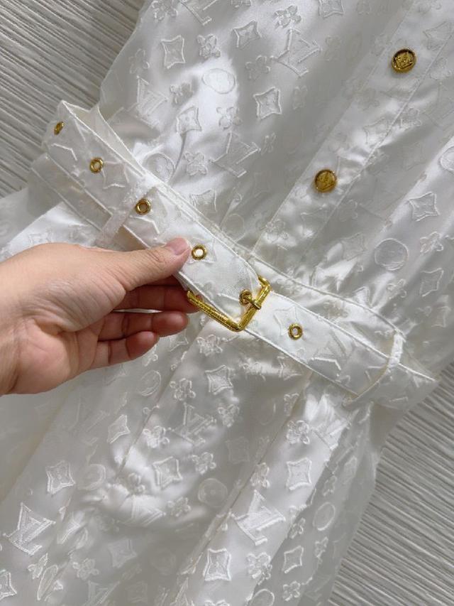 春夏最新款帅气撞色包边设计套装🤎廓形马甲外套+短裤