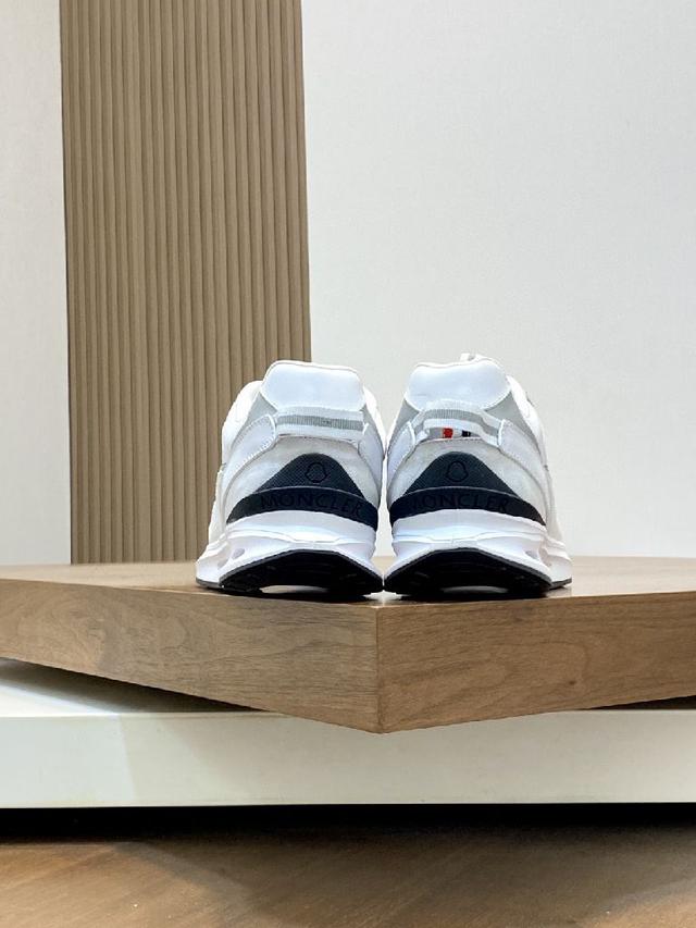 男鞋运动鞋,进口牛皮面、氯丁橡胶 各种材质拼接打造，