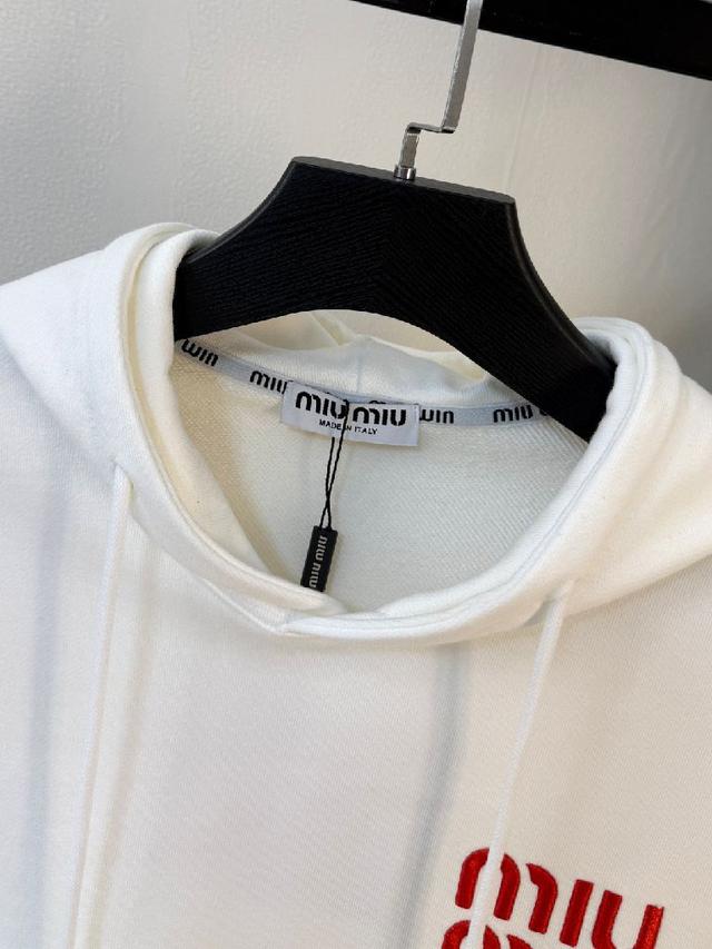 最新最顶级版本精美工艺连帽卫衣，最顶级的品质