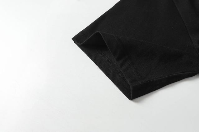 LOEWE新款正面前副压纹工艺短袖