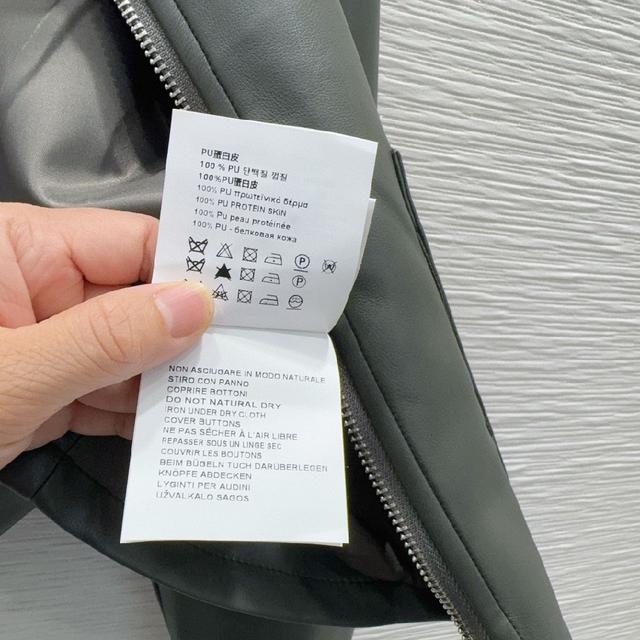 2025FW套装  舒适度极强 没有理由可以拒绝它。