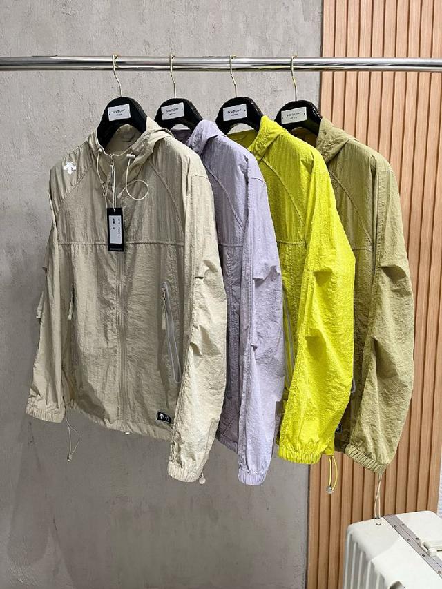 迪桑特 2025春夏新款男士防晒服轻薄外套，​独特订制防晒四面弹面料