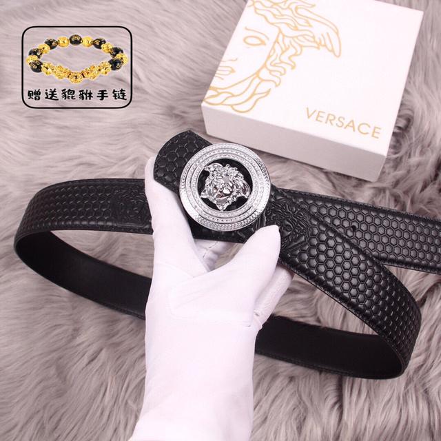 Versace.范思哲