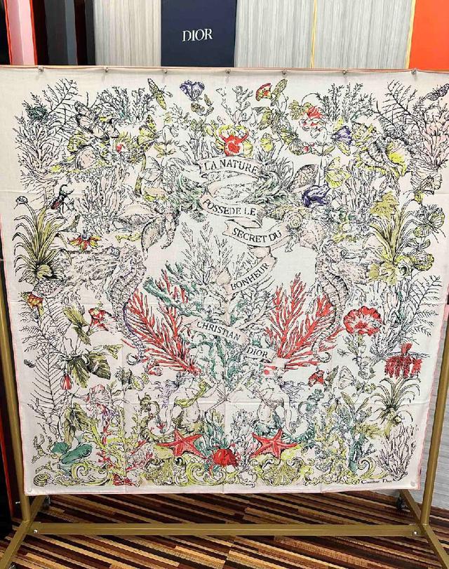 经典设计优雅风[礼物]~气质到骨子里[色]香奶奶新一季