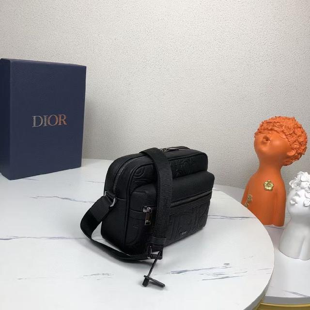 可调节的 Christian Dior 标志尼龙提花和牛皮革肩带
