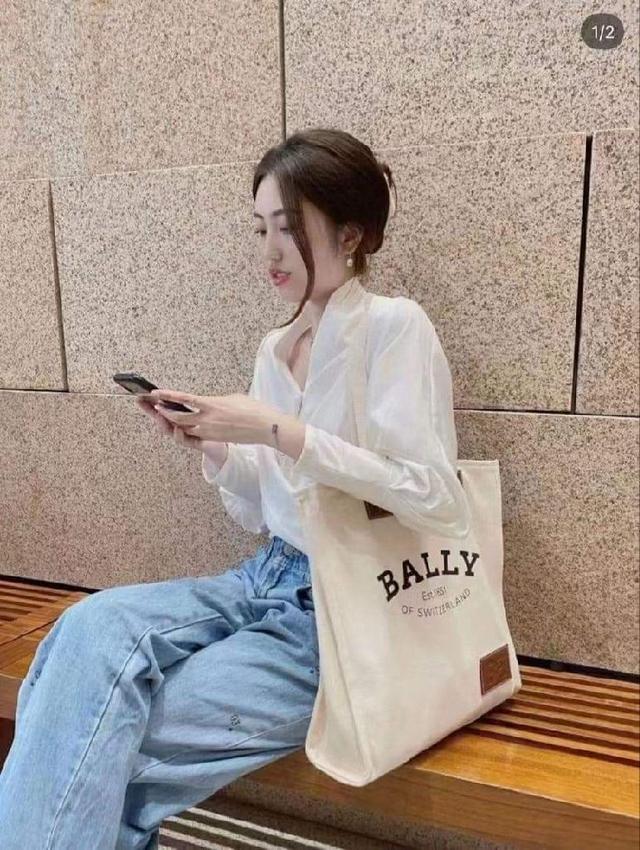 BALLY帆布托特包（預購）