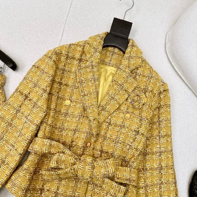 早秋新款南法度假风穿搭套装🤍镂空双C刺绣白色小衣+高腰刺绣半