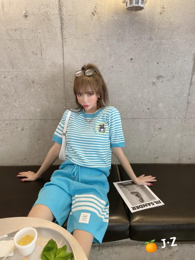 TB學院風條紋套裝