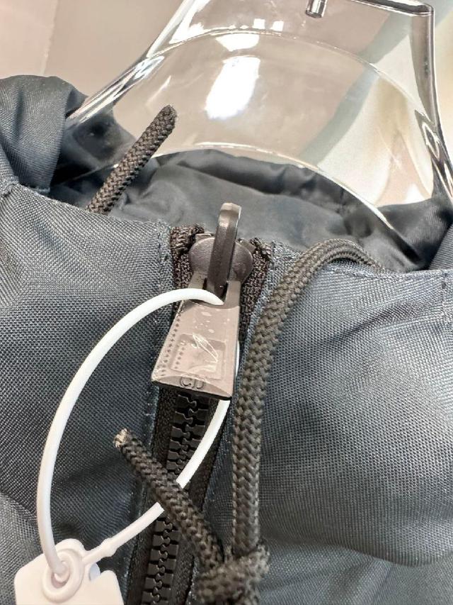 Lauren保罗拉夫劳伦 2025小马刺绣亮泽半高领羽绒服