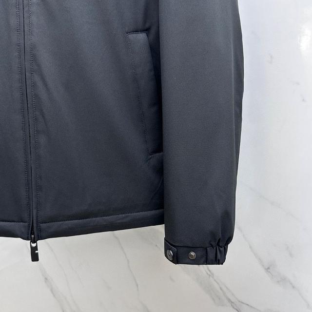 CH克罗心24SS最新款男士连帽牛仔羽绒服 十字架外套。