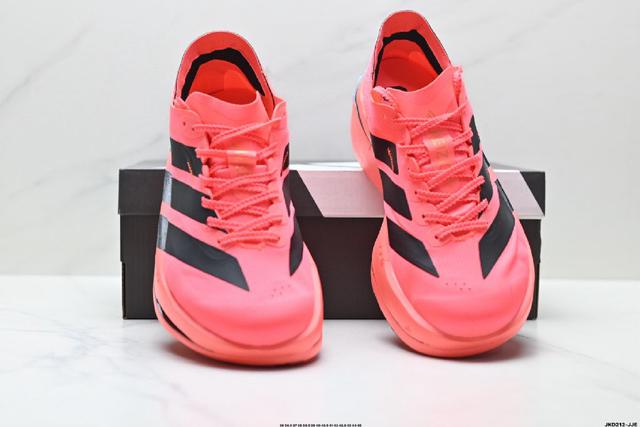 马拉松飞线贾卡轻质透气休闲运动跑步鞋 采用双层透气网纱