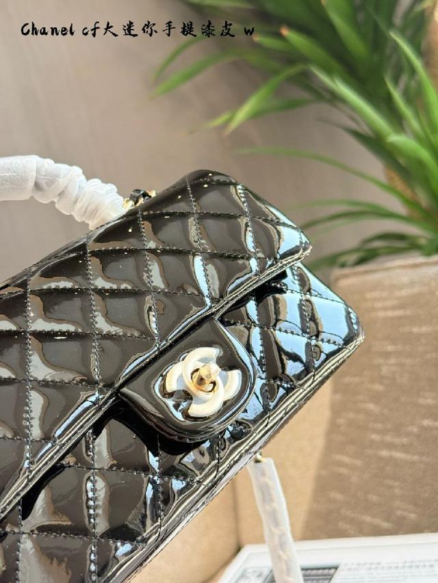 杨丞琳Goyard的PetitFetit水桶包/发财桶敬敬敬 Petit Flot水桶包全世界