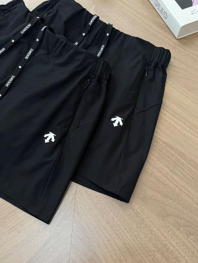DESCENTE/迪桑特 24ss新款专业户外运动跑步休闲短裤 -