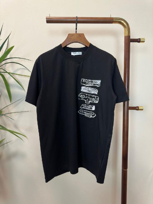 迪奥2025新款 圆领 短袖 T恤 高端版本！专柜定制面料 透气舒适度