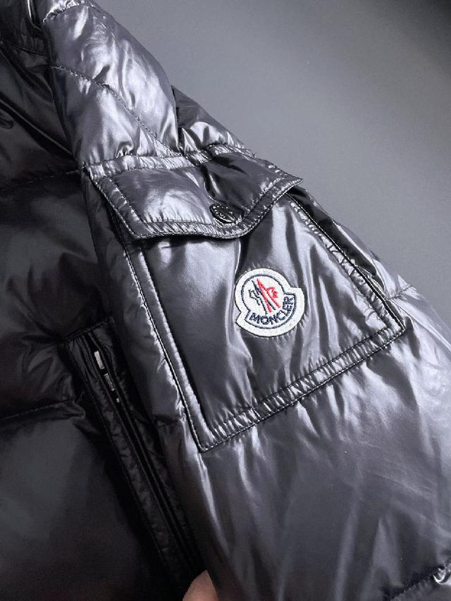 羽绒服 原版1:1订制五金配件全进口原版定制 欢迎专