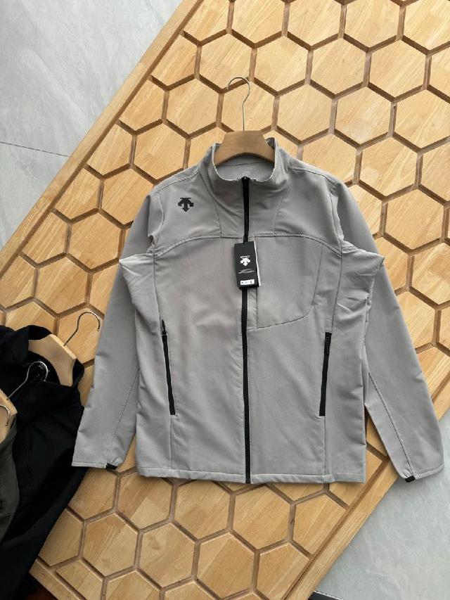 DESCENTE 25年春季迪桑特男女情侣款户外立领 针织运动外套