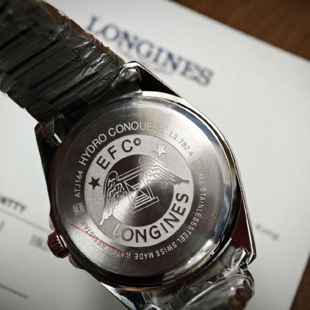 康卡斯系列腕表高性能时计，专为追求技术并拥有优雅态度的品位人士设计