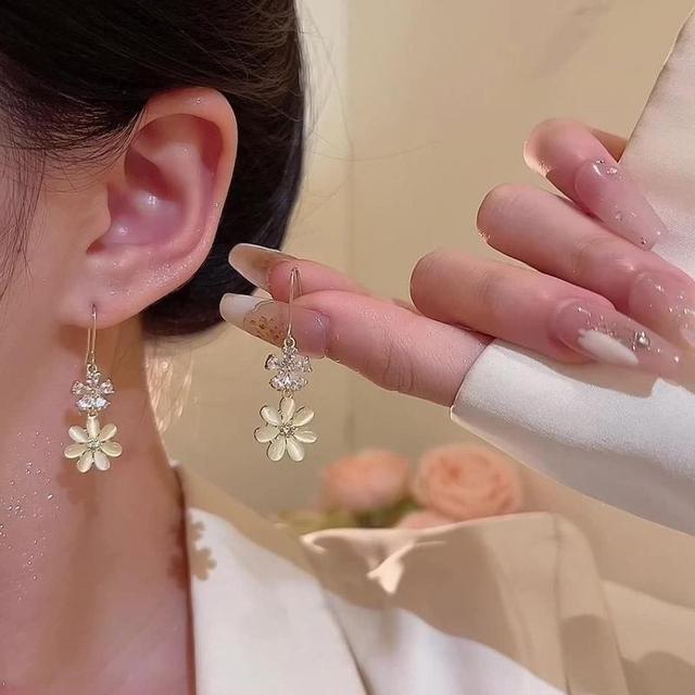 【長期團2026】【預購商品】【批發】韓系氣質貓眼石花朵鑲鑽耳環 86698 260211-03