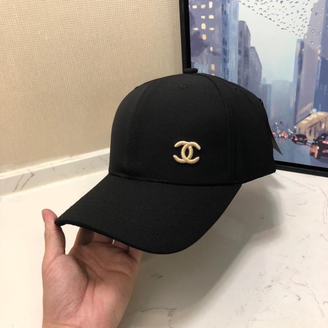 香奈儿Chanel原单棒球帽，鸭舌帽，刺绣logo高端大牌范儿，男女通用，跑量款！