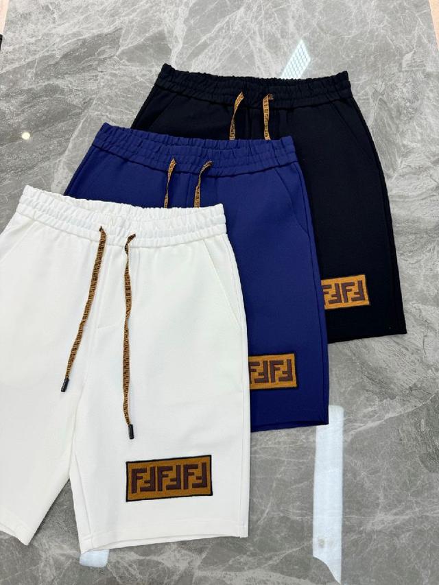 夏季新款原单专柜休闲短裤，奢华经典品牌原版LOGO配饰