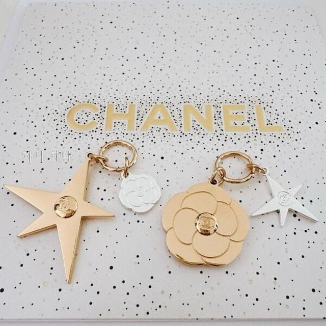 【Chanel 2025 聖誕限定掛飾套組 🎄】