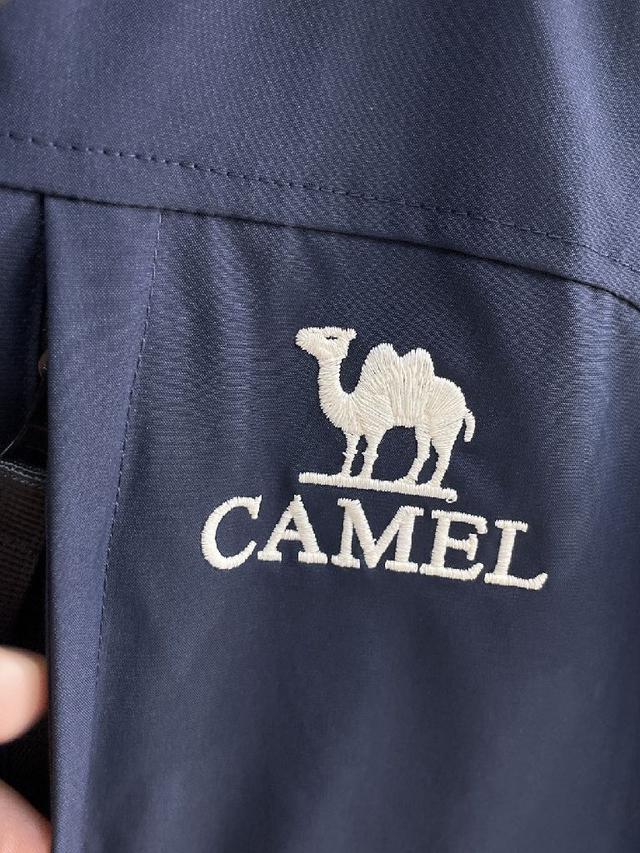 官网款2025秋冬新款羽绒服。这款号称羽绒服届最高端的