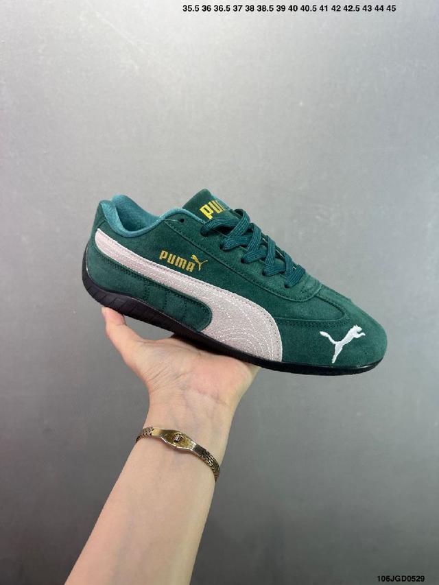 塑型Air Zoom气垫单元贴合脚部的自然轮廓，帮助跑者