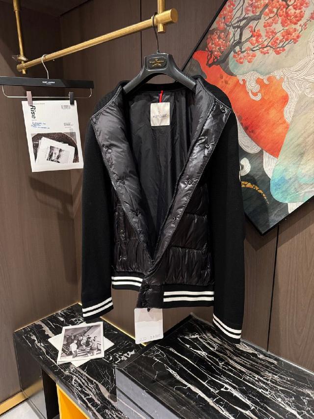 羽绒服2025最新款时尚设计师款羽绒外套.处处细节显工艺足够的