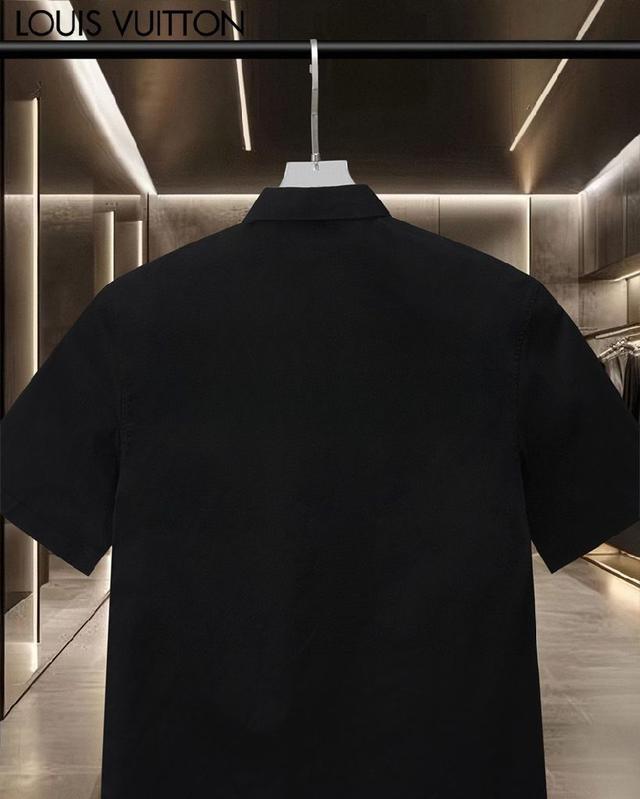 精工制作，细节处理完美无可挑剔，✅定制。品牌元素设计理念