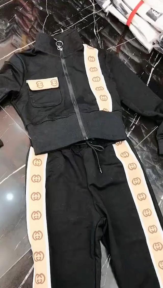 实拍2020秋冬新款G字母口袋长袖拉链短外套+松紧腰长裤时尚休闲运动套装两件套