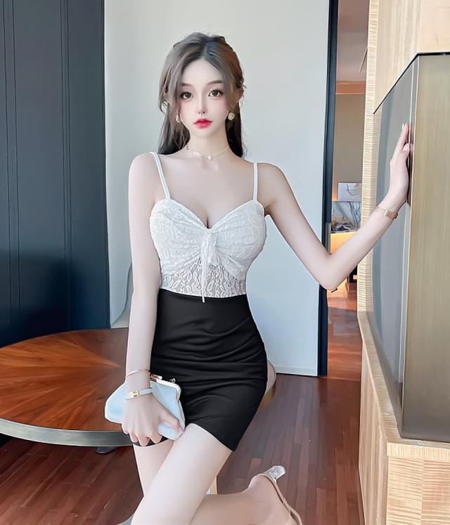 🌹NovaAmi🌹低胸性感吊帶鏤空蕾絲開叉包臀連衣裙
