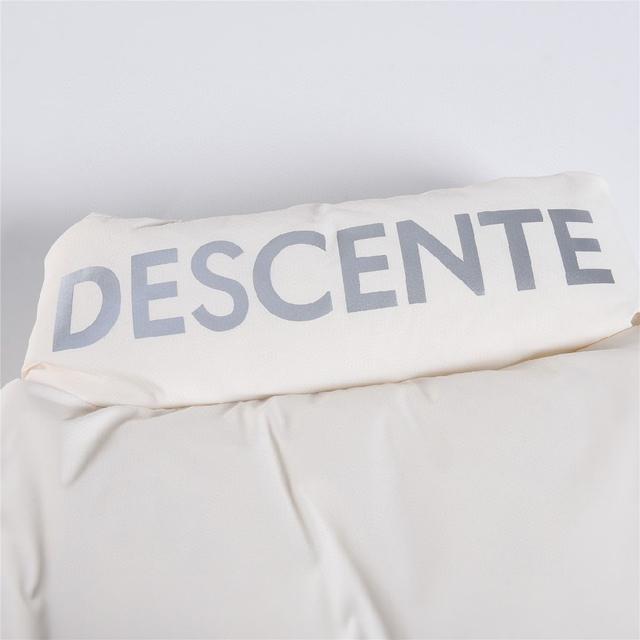 特𝑫𝑬𝑺𝑪𝑬𝑵𝑻𝑬 立领反光面包羽绒