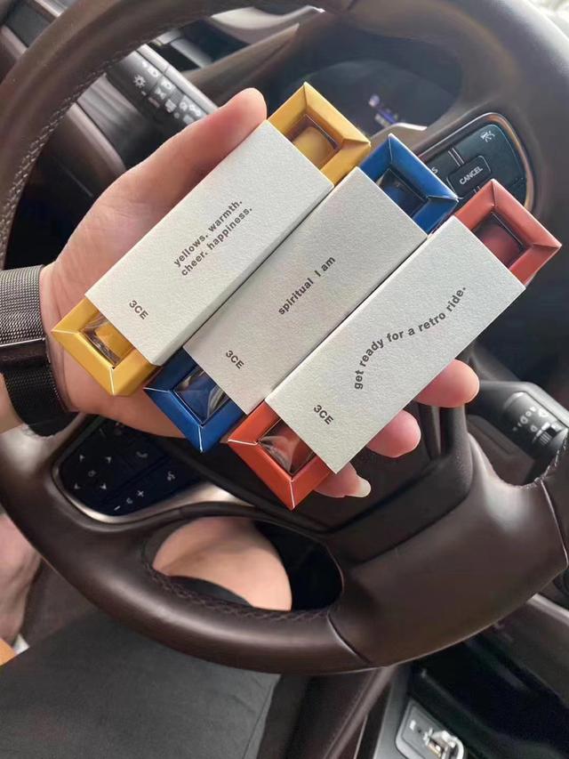 3ce新款唇釉，量大價優
