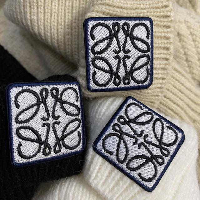 提升实穿系数，灵活洒脱的气质奠定了整体的调性。