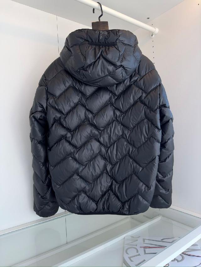 2025秋冬新款🆕羽绒服 原版1:1订制五金配件全进口原版