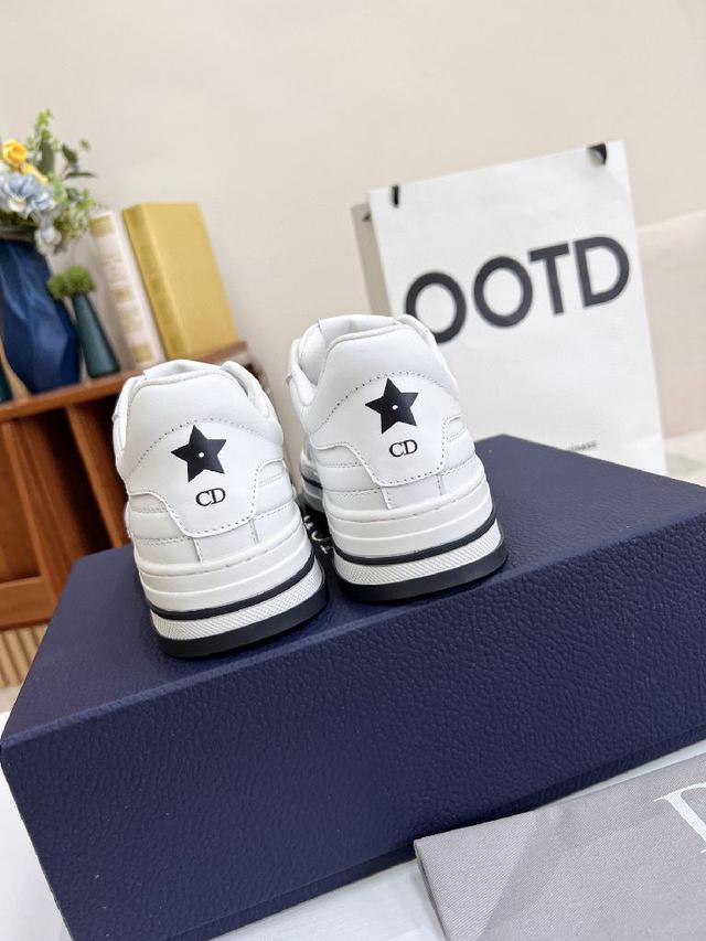 休闲鞋 运动鞋 新款上市这款Dior Stay