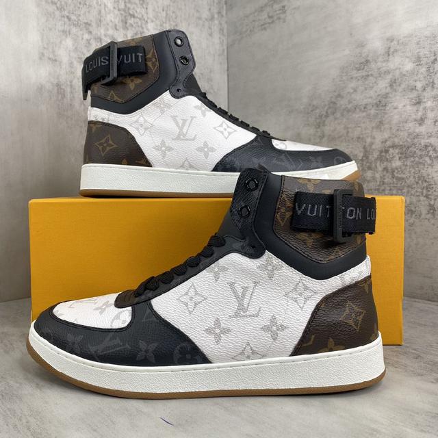 高帮运动鞋 Monogram 丹宁布取自可循环聚酯纤维