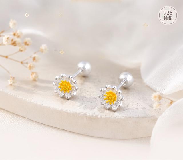 韓國 小眾品牌 S925銀 小雛菊花朵耳環#04/29