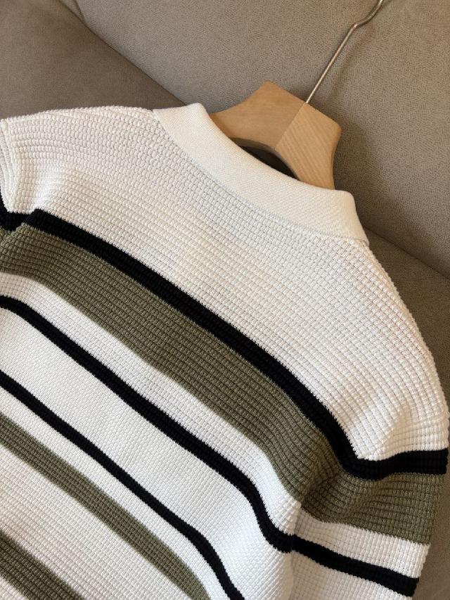 1v x Nigo 花朵印花连帽卫衣 面料采用16S双纱