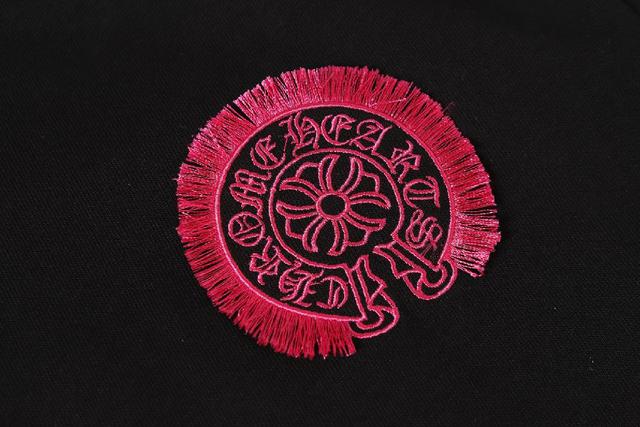 工艺经典简约logo设计短袖T恤，品牌元素标志性刺绣Logo