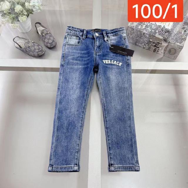 900元选一套，1400元选二套！2000元三套