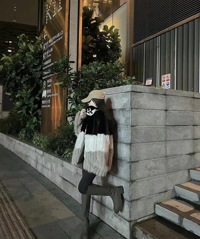 潮牌皮草外套